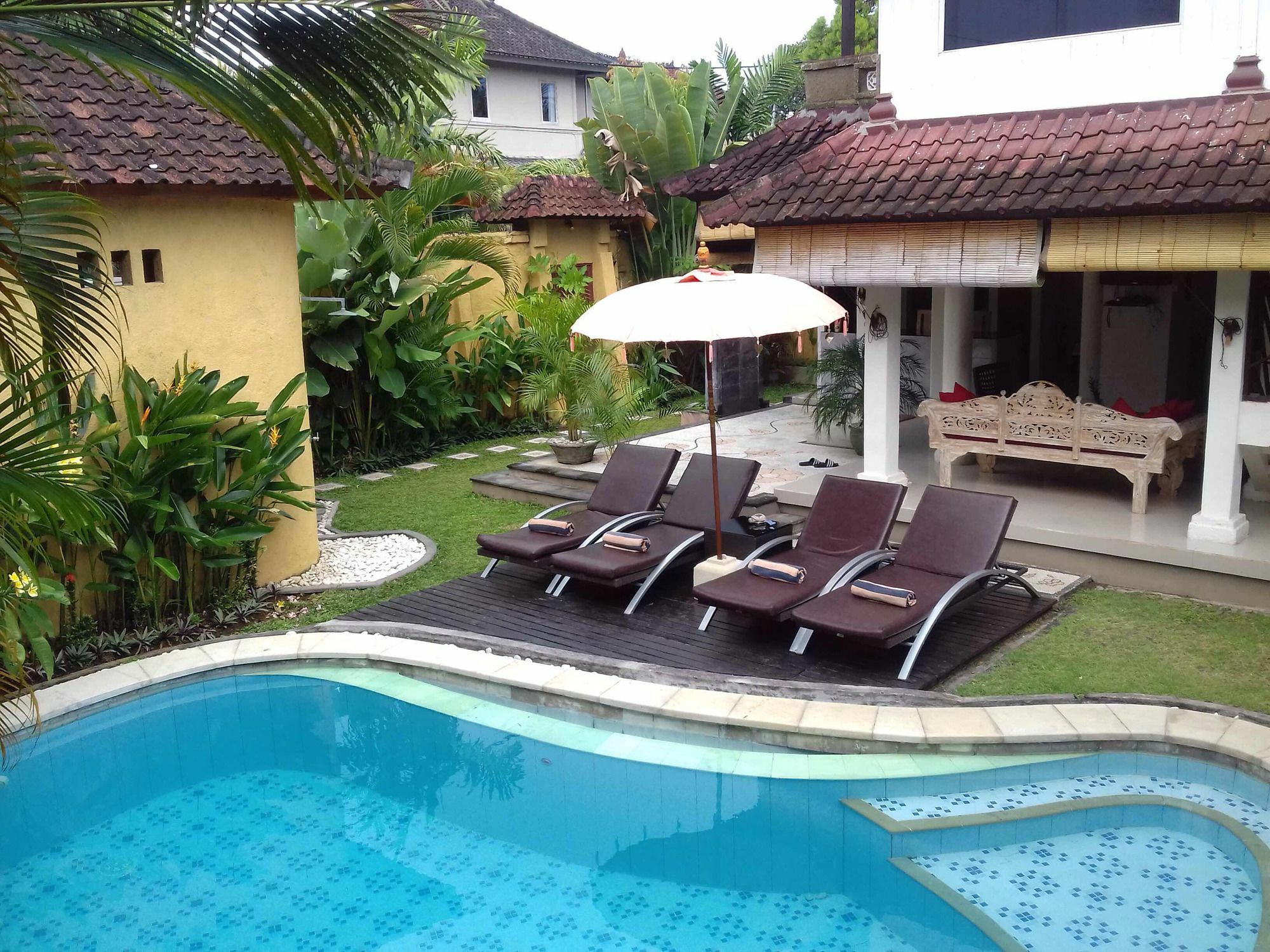 Seminyak Hideaway Hotel Екстериор снимка
